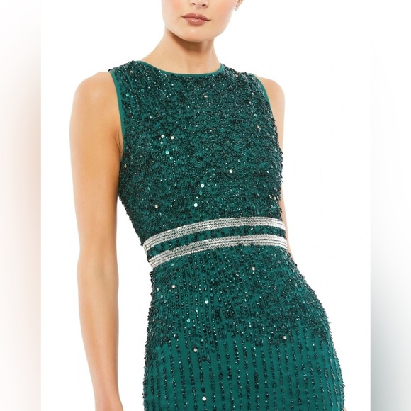 Mac Duggal Elegant Green Sleeveless midi Dress size 10. - Picture 3 of 14